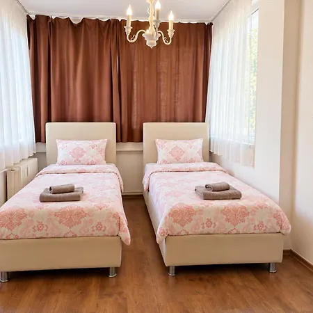 On Macedonia Street Bed & Breakfast Skopje